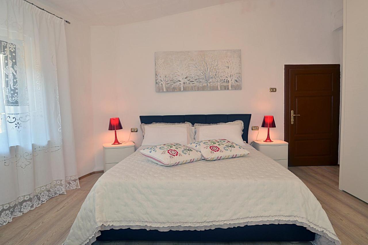 Viola Apartment *