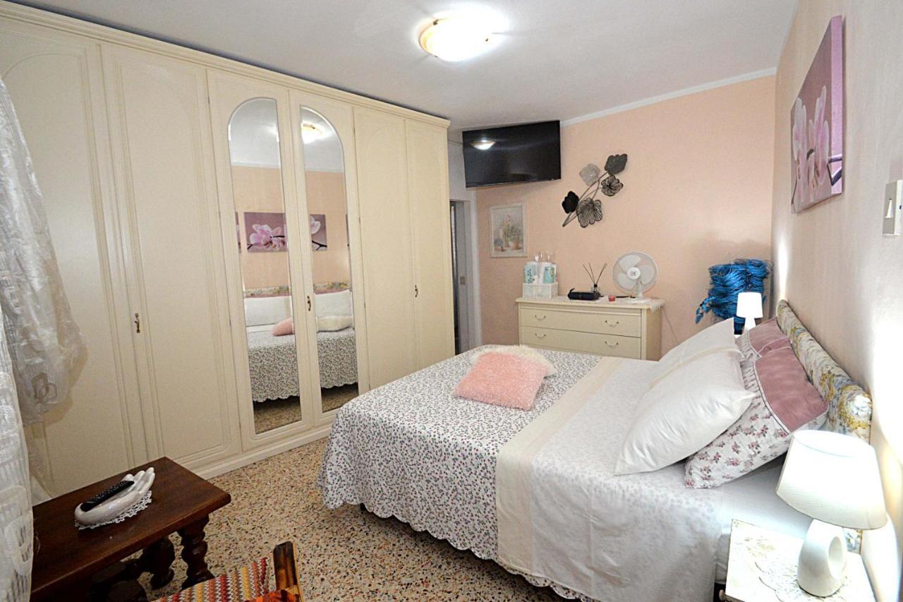 Viola Apartment